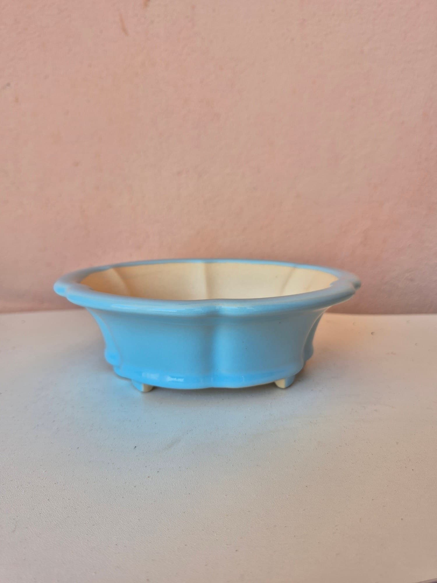 Sky-Blue Glazed Ceramic Bonsai Pot, Round Lobed Ø19.6 x H6.8 cm