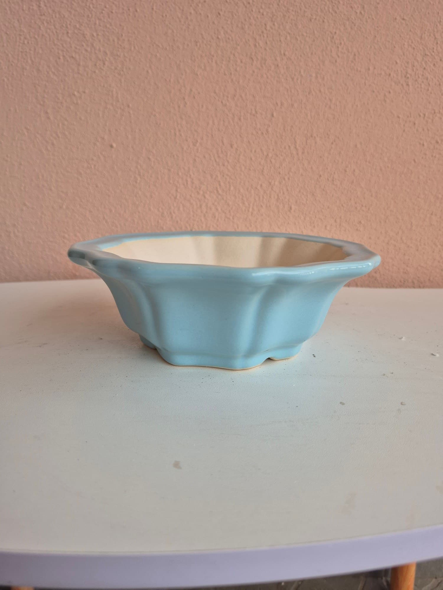 Sky-Blue Glazed Ceramic Bonsai Pot, Round Lobed Ø15 x H6 cm